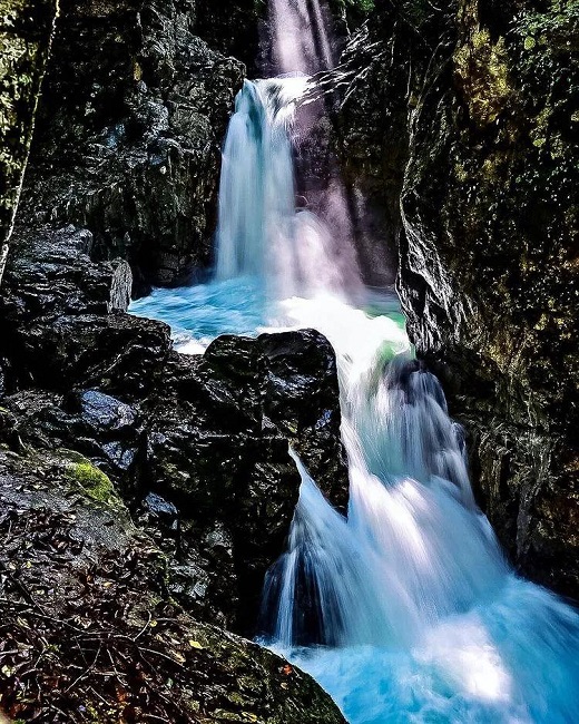 日淘小伙伴就能明显感觉到这里的与众不同,这里的天空,这里的山水